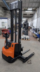 Robson Kay - Auction Date: 2025-12-09 - Category: Fork Lift Trucks, Material Handling & Packaging